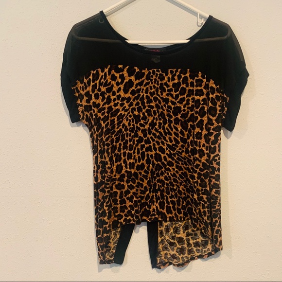 Annabelle Leopard Sheer Top Size L